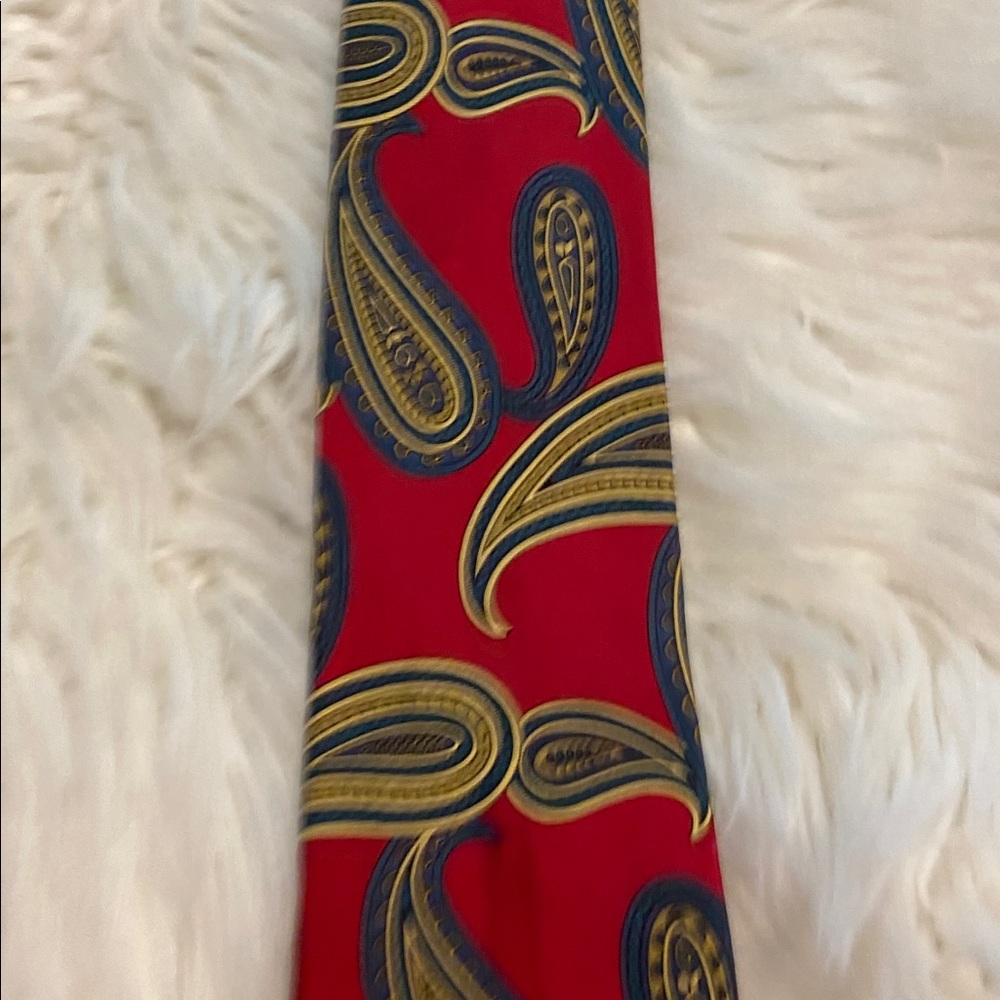 Dior Red and Gold Paisley Tie length 57” - Picture 8 of 8